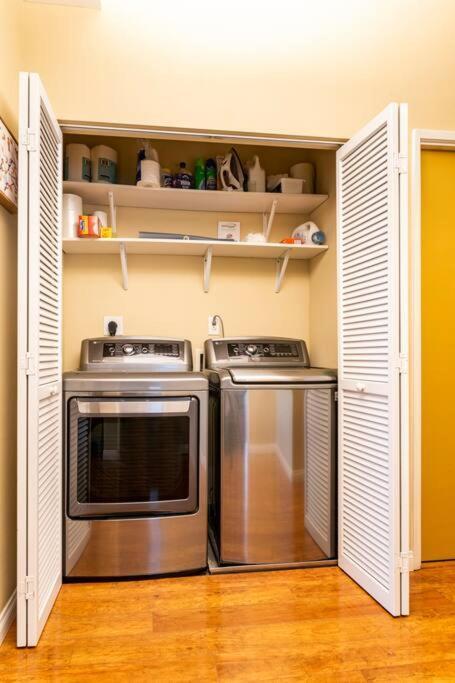 A Corner Unit With Ocean Views From Every Room Long Beach Zewnętrze zdjęcie